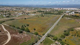Land for sale in Alcochete, Portugal