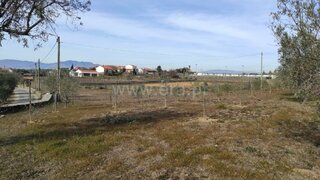 Land for sale in Peso da Régua, Portugal — €75,000