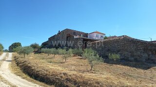 Terreno para venda em Valpaços, Portugal — 99 000 €