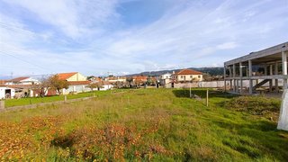 Land for sale in Chaves, Portugal — €92,500