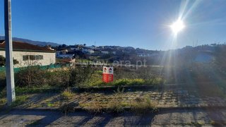 Land for sale in Chaves, Portugal — €64,000