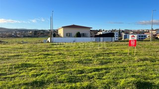 Land for sale in Valpaços, Portugal — €37,500