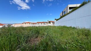 Land for sale in Chaves, Portugal — €75,000