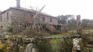 Land for sale in Vila Pouca de Aguiar, Portugal — €100,000