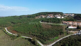 Land for sale in Sabrosa, Portugal — €550,000
