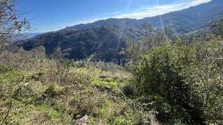 Terreno em Vila Real · 500 m² · 18 500 €