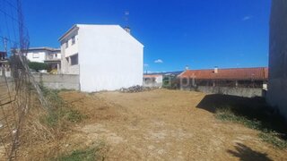 Land for sale in Chaves, Portugal — €62,500