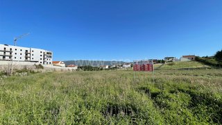 Terreno em Chaves · 8133 m² · 270 000 €