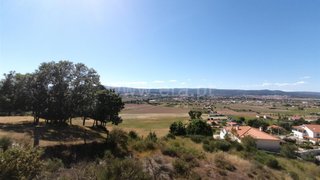 Land for sale in Chaves, Portugal — €75,000