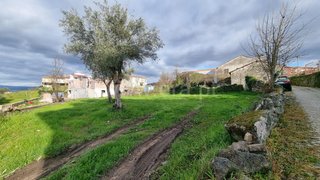 Land for sale in Chaves, Portugal — €77,500