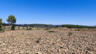 Land for sale in Sabrosa, Portugal — €270,000