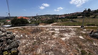 Land for sale in Armamar, Portugal — €25,000