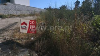 Terreno para venda em Viseu, Portugal — 75 000 €