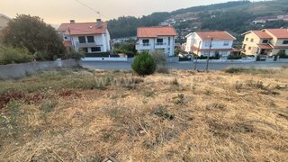 Land for sale in Lamego, Portugal — €87,500