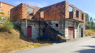 Terreno de 957 m² em Viseu