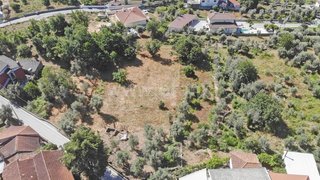 Terreno em Viseu · 2099 m² · 29 900 €