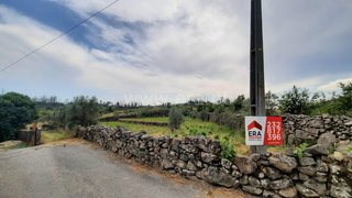 Land for sale in Tondela, Portugal — €20,000