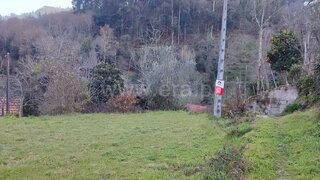 Land for sale in Cinfães, Portugal — €67,500