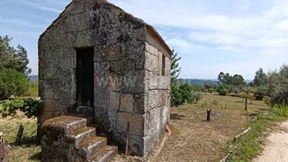 Terreno de 5177 m² em Viseu