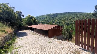 Land for sale in Lamego, Portugal — €100,000