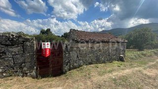 Land for sale in Lamego, Portugal — €52,000