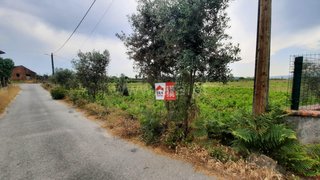 Land for sale in Tondela, Portugal — €60,000