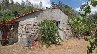 Land for sale in Castro Daire, Portugal — €20,000