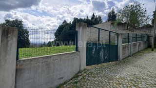 Land for sale in Carregal do Sal, Portugal — €150,000