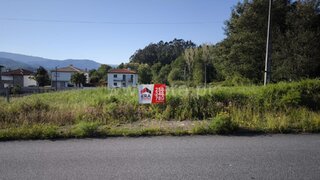 Land for sale in Arcos de Valdevez, Portugal — €79,000