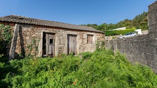 Land for sale in Vila Nova de Cerveira, Portugal — €60,000