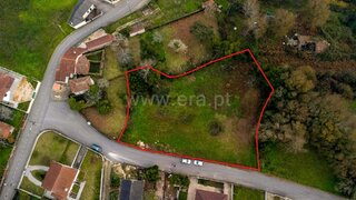 Land for sale in Valença, Portugal — €250,000
