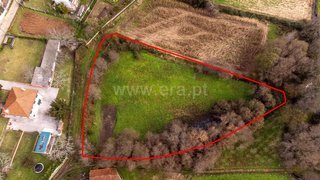 Land for sale in Valença, Portugal — €35,000