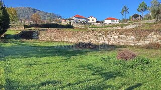 Land for sale in Arcos de Valdevez, Portugal — €69,000