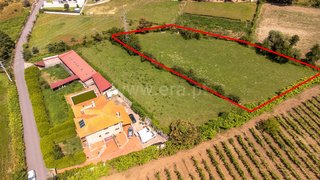 Land for sale in Valença, Portugal — €33,000