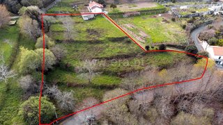 Land for sale in Valença, Portugal — €59,000