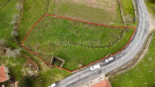Land for sale in Paredes de Coura, Portugal — €33,000