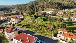Terreno de 483 m² em Viana do Castelo
