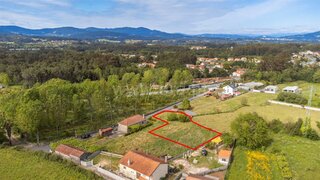 Land for sale in Vila Nova de Cerveira, Portugal — €68,000