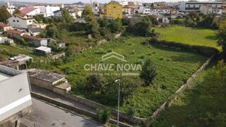 Land for sale in Vila Nova de Gaia, Portugal — €230,000