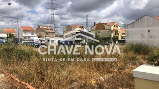 Land for sale in Amadora, Portugal — €99,000