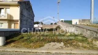 Land for sale in Vila Nova de Gaia, Portugal — €63,000