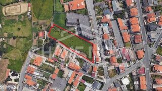 Land for sale in Vila Nova de Gaia, Portugal — €800,000