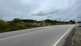 Land for sale in Paredes, Portugal — €675,000