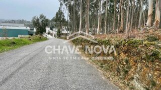 Land for sale in Oliveira de Azeméis, Portugal — €90,000