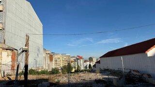 Land for sale in Vila Nova de Gaia, Portugal — €880,000