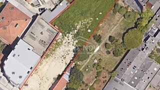 Land for sale in Vila Nova de Gaia, Portugal — €280,000