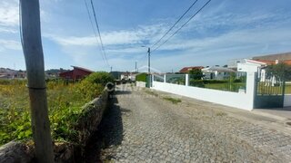 Land for sale in Santa Maria da Feira, Portugal — €135,000
