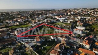 Land for sale in Vila Nova de Gaia, Portugal — €345,000