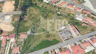 Land for sale in Vila Nova de Gaia, Portugal — €900,000