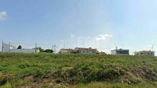 Land for sale in Santa Maria da Feira, Portugal — €54,150
